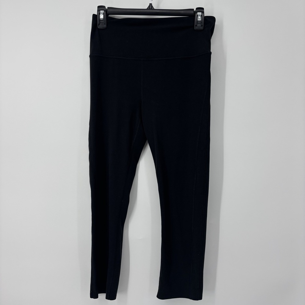 Athleta Horizon Scallop Capri Leggings‎ Black Womens Medium Stretch High Waist